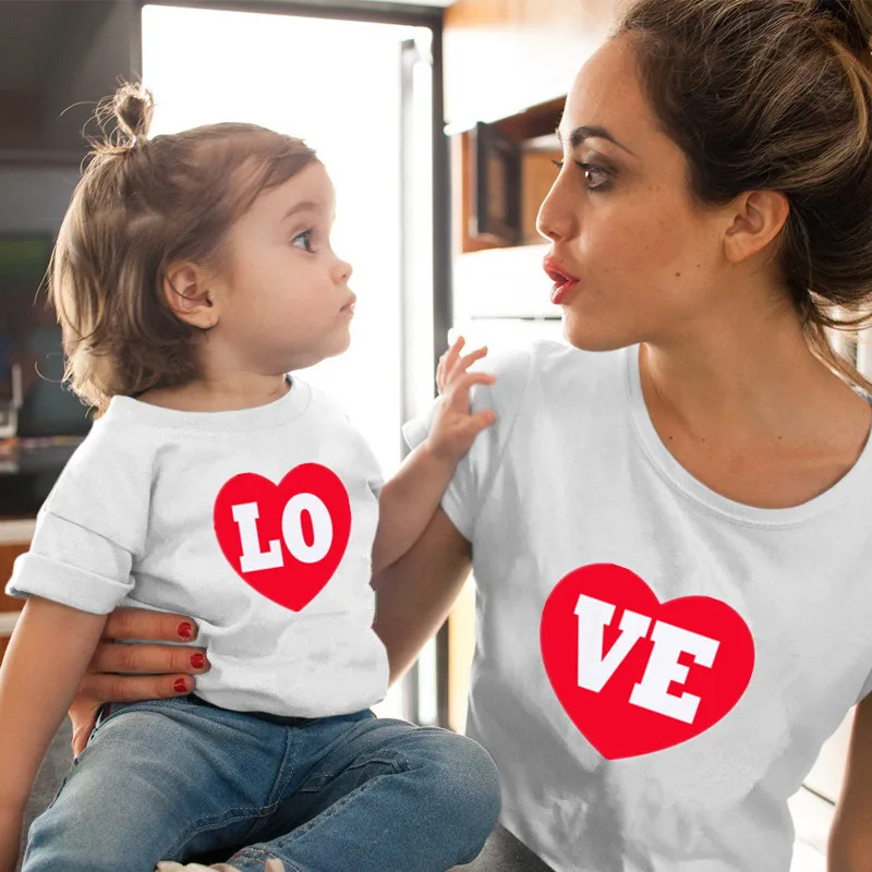 Летняя футболка для девочки LO and Mom VE семейный образ цена за одну забавную