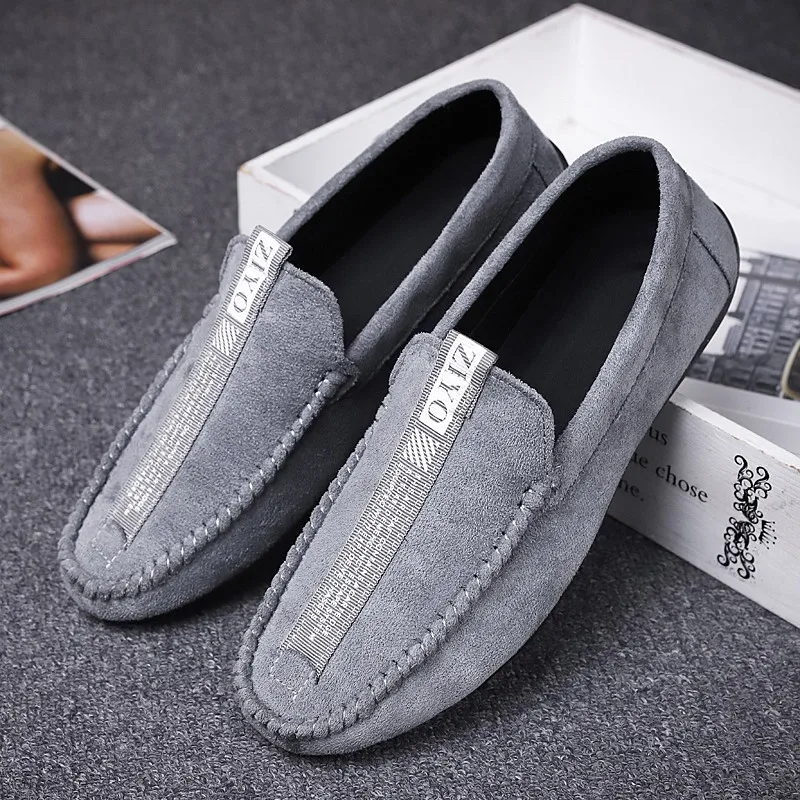 Новинка 2019 года сезон весна осень Мужская обувь в горошек без застежки мужская на