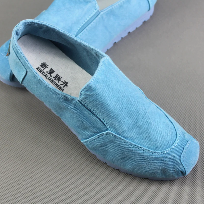 

2021 Summer New Style Single Women Shoes Old Beijing Cloth Shoes Denim Canvas Shoes + Hand Embroidered Insole Hot