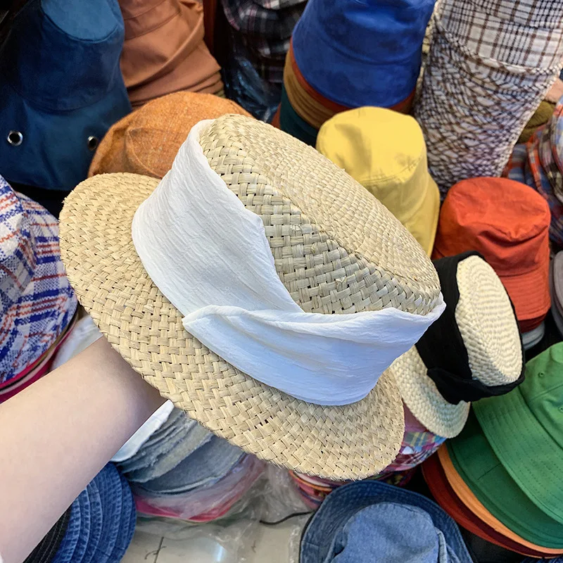 

Custom French Elegant Flat Top Fitted Hat For Women Summer Luxury Straw Raffia Hand-woven Breathable Sun Visor Hat Beach Caps