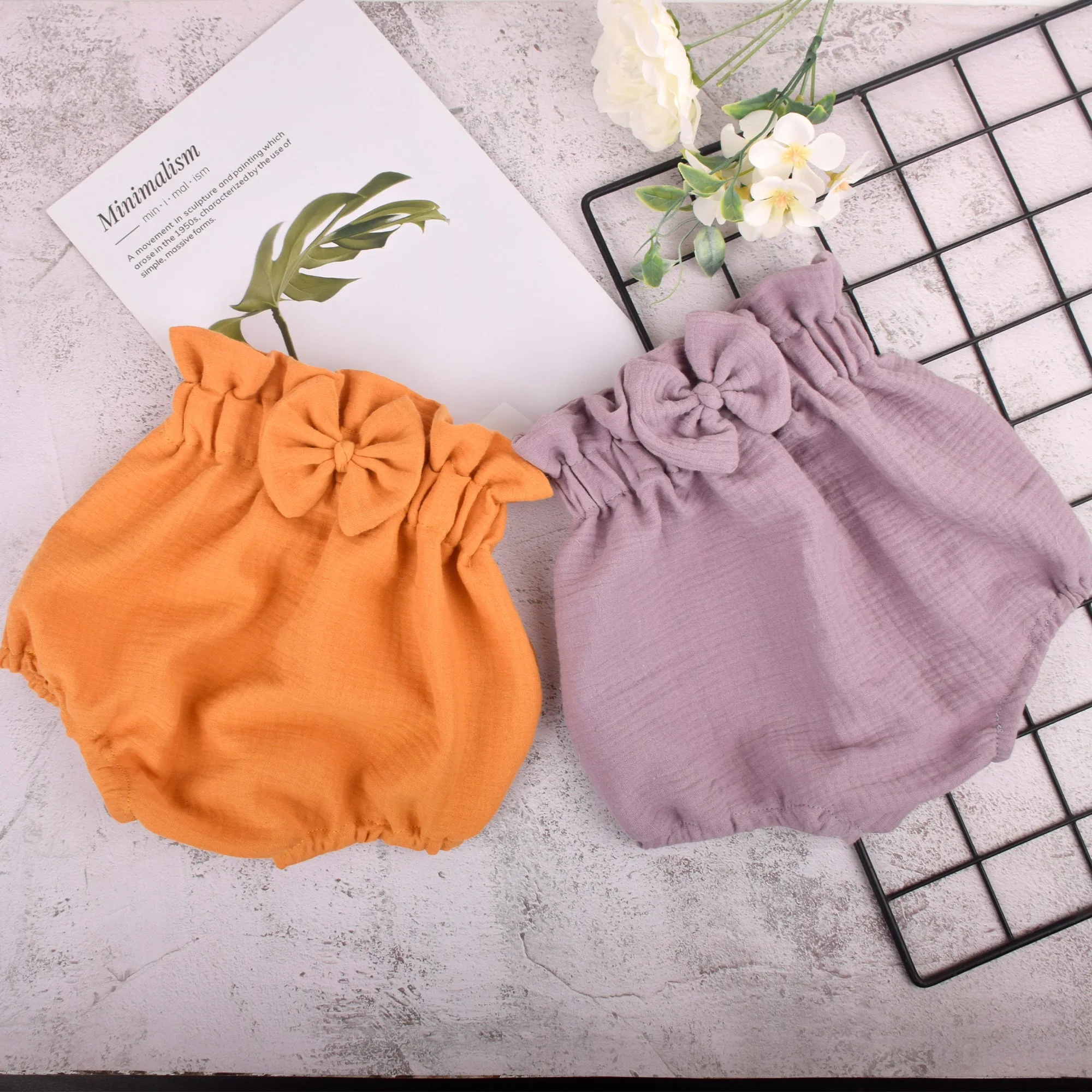 

Шорты из двойной марли для маленьких девочек, летние мягкие шаровары из муслина для новорожденных от 0 до 4 лет, блумеры из хлопка