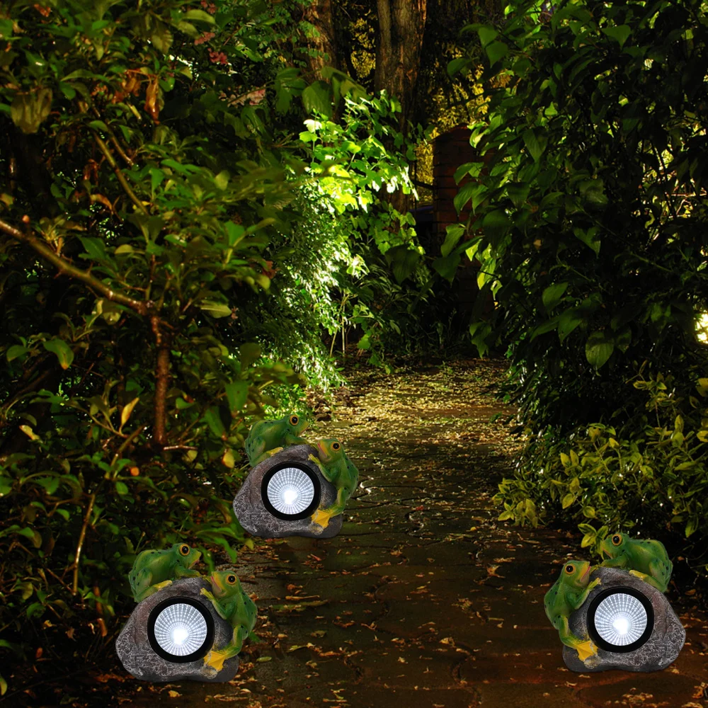 

Solar Powered Frog-shape Lawn Ornament Resin Art Craft Lovely Lamp Decoration