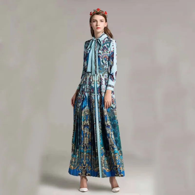 

Obsessed with lavender. New autumn and winter dress women's long sleeve printed dress, neckline tie, elegant