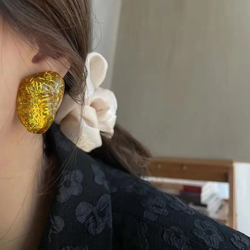 

Acrylic Women Earrings 2020 New Irregular Transparent Geometric Ice Cube Crack Shaped White Color Light Blue Earrings Jewelry