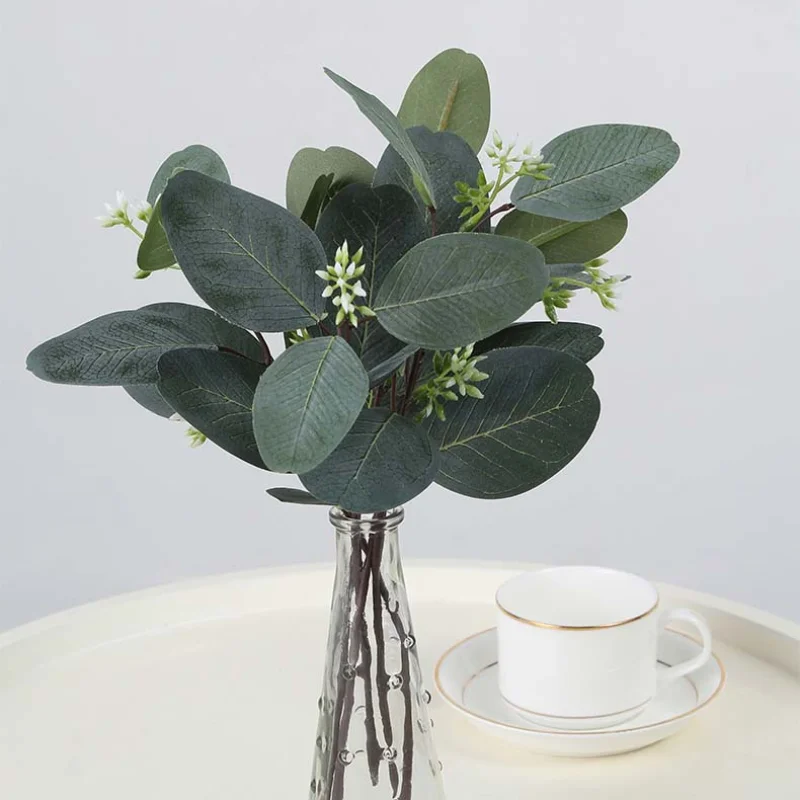 

Imitating Dutch Eucalyptus Eucalyptus Branches and Leaves, 29cm, Decoratedwith Greenplants In Thewindow Display of Thehomescene.