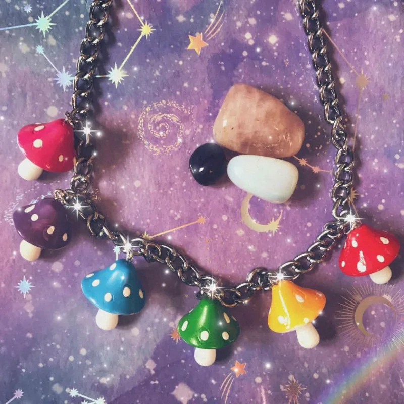 

Seven Mushroom Pendant Chain Lobster clasp Keychian for Waist chain Necklace Women Girl Harajuku Waist Jewelry Waistchain