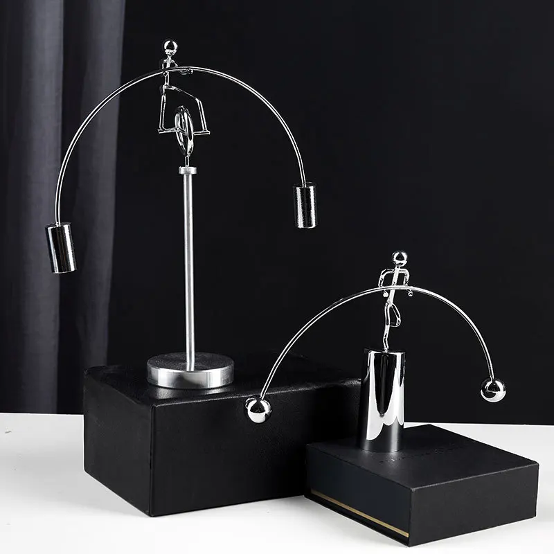 

not fall to balance the small iron man Newton swings the eternal machine set piece study office bookshelf decoration decoration