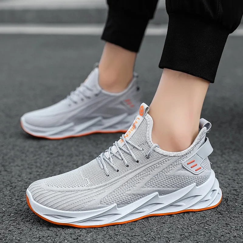 

Fashion Men Sneakers Casual Sport Shoes Sneakers Trend Mens Shoes Lightweight Vulcanize Shoes Walking Sneakers Zapatillas Hombre