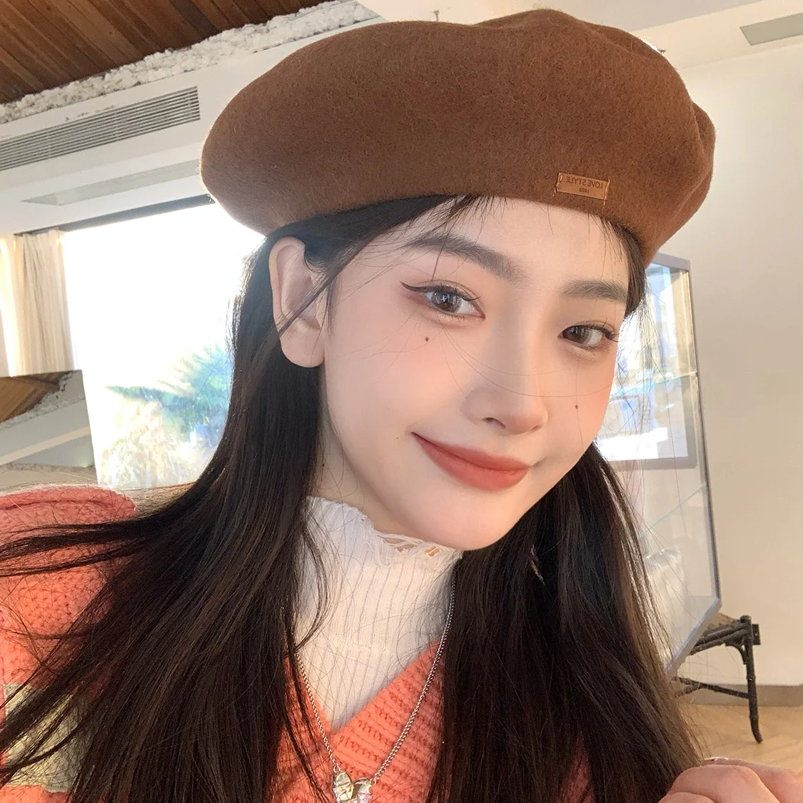 Japanese Retro Elegant Women Beret Winter Hat Letter Patch Octagonal Hat Wild English Suede Warm Pumpkin Hat Painter Women Gorra