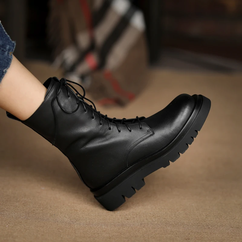 Beli Sepatu Bot Salju Kulit Asli Ukuran Besar 34-42 Baru 2021 Sepatu Bot Pergelangan Kaki Musim Dingin Sepatu Bot Platform Wanita Tetap Hangat