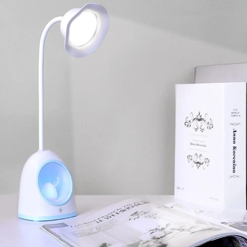 Светодиодная настольная лампа LumiParty с изобрасветодиодный ением снежного оленя