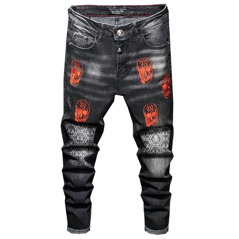 

Autumn and winter new men's style slim PP washed jeans black embroidery skull elastic men's pants 3004