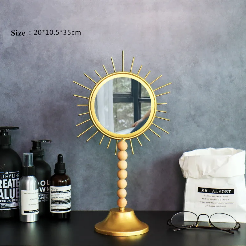 Зеркало для макияжа круглое Золотое в скандинавском стиле декоративная