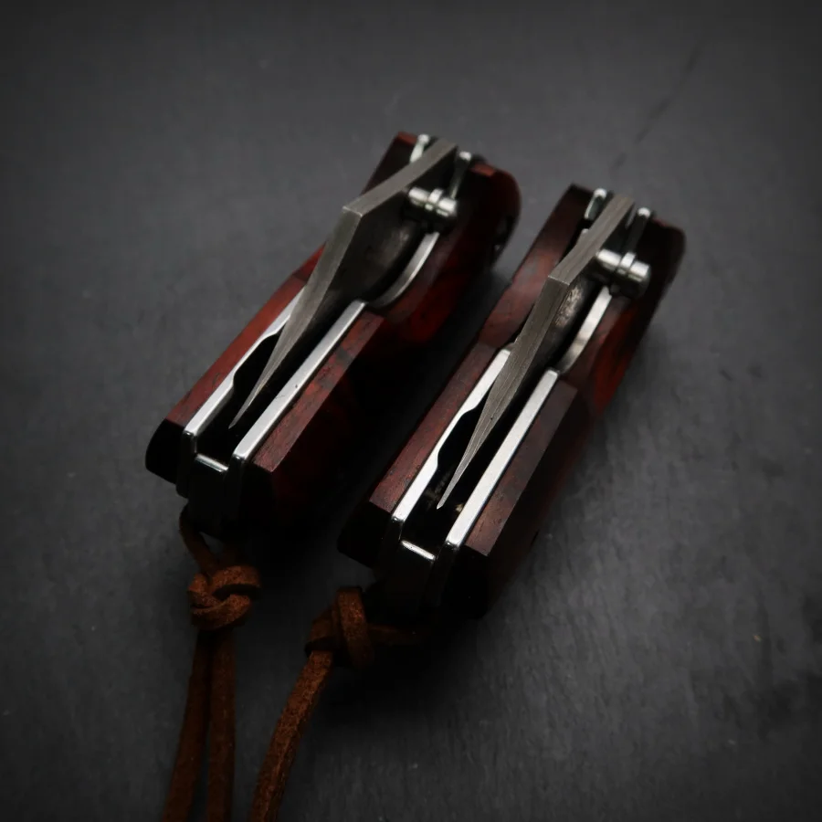 

TUWO KNIVES Mini Damascus Steel Pocket Knife Outdoor Pocket Knife Wooden Handle Knife