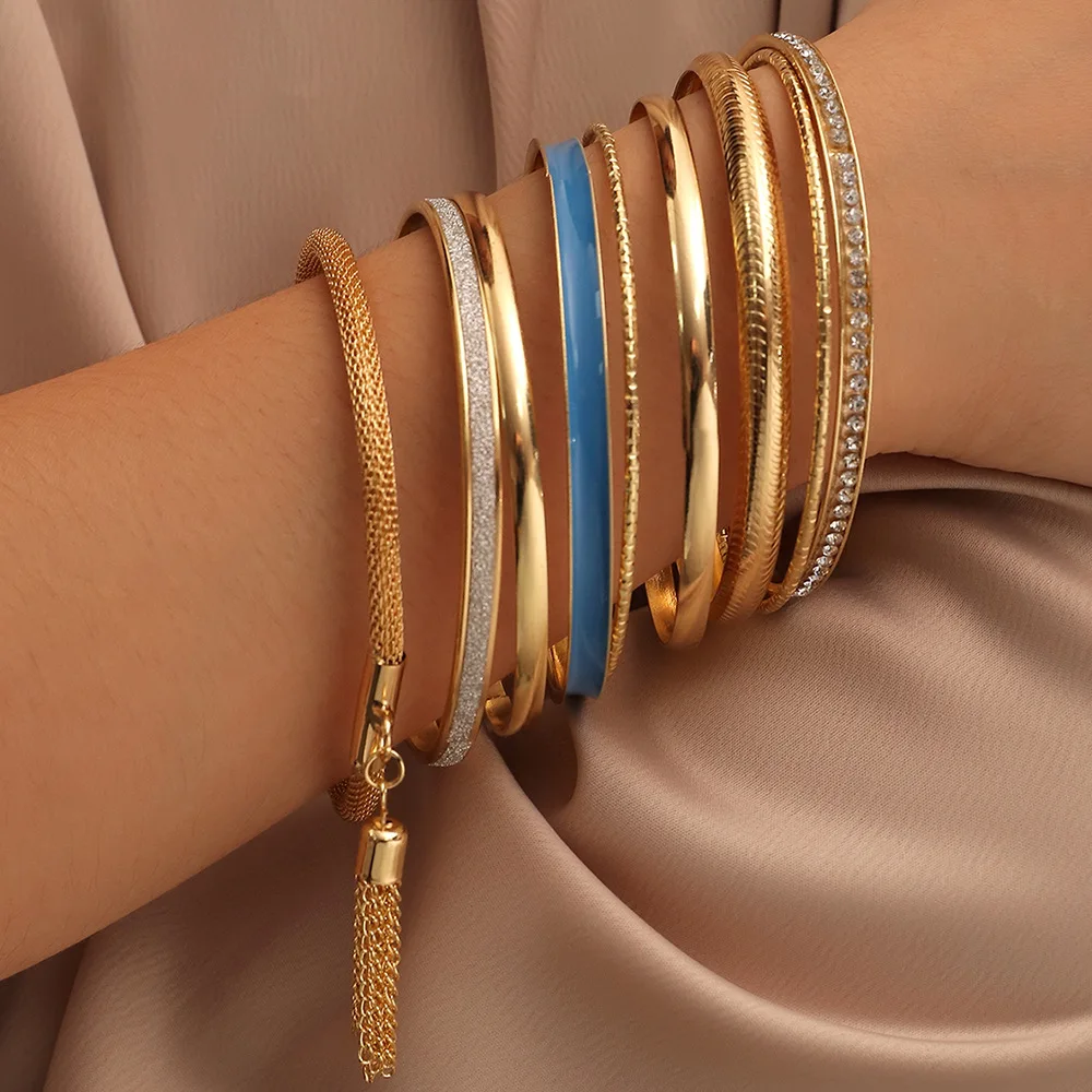 

9 PCS Multilayer Punk Bar Gold Color Crystal Fringed Metal Bangles Female Hip Hop Bracelets for Women Friends Jewelry on Hand