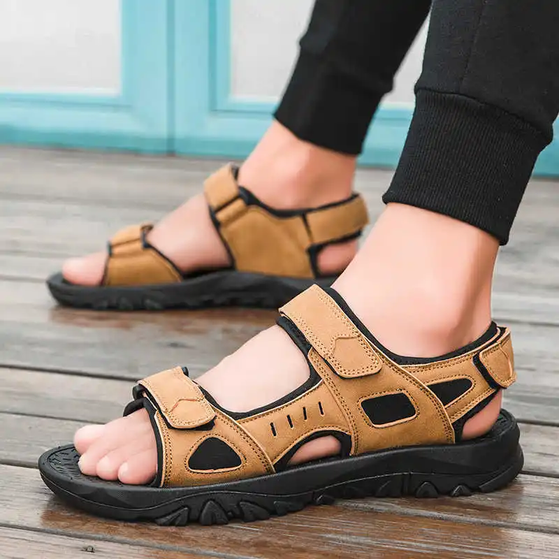 

2021 New Men's Genuine Leather Sandals Shoe Summer Lightweight Non-slip Wear Men's Shoes Outdoor Beach Sandals Men Casual Shoe
