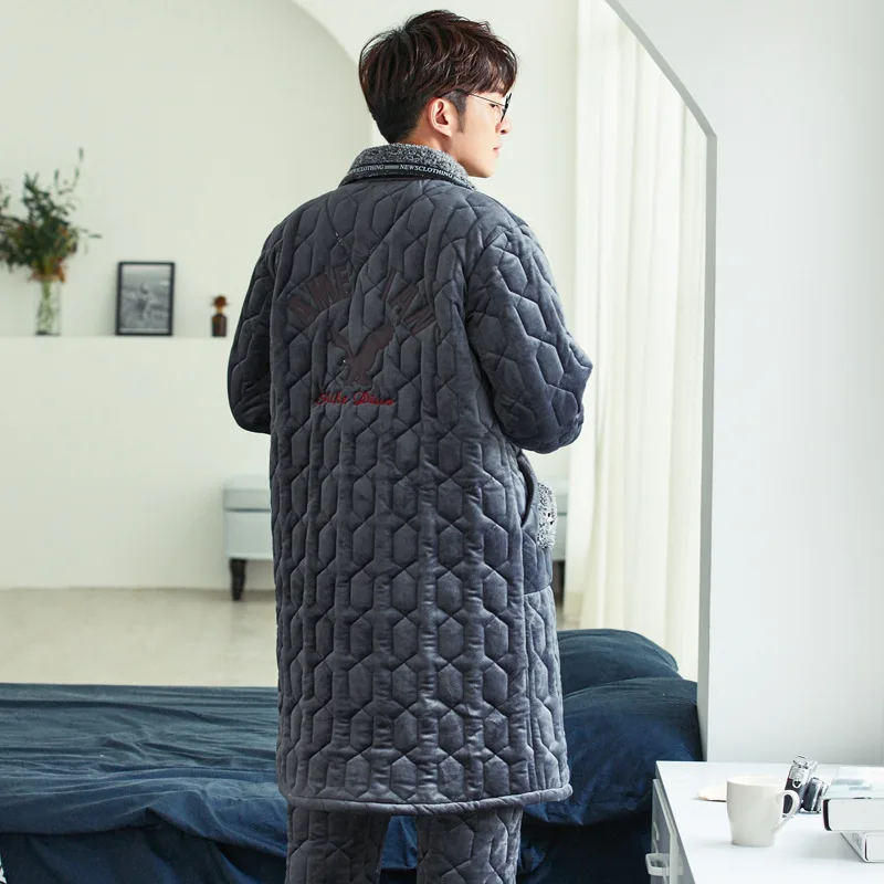 Pajamas Men's Autumn and Winter Coral Fleece Quilted Thickened Flannel Mid-length Warm Suit Pijama Invierno Hombre Dormir Tops