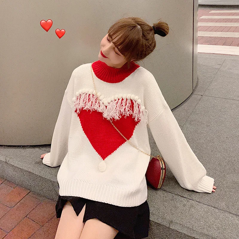 Женский свитер с кисточками белый красный длинным рукавом | Женская одежда