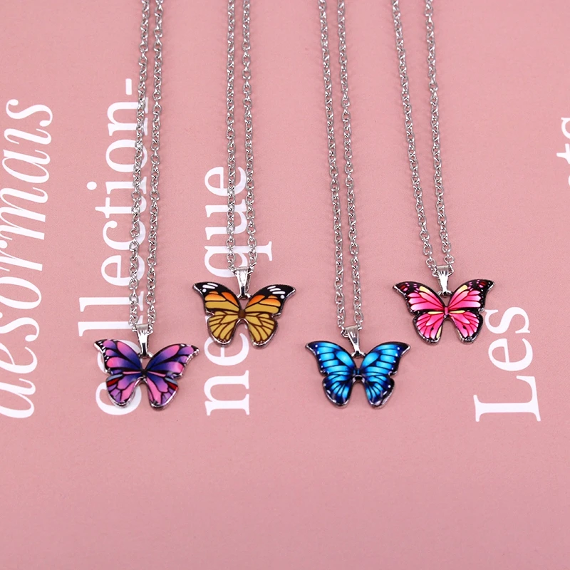 

4 Pcs/bag Cute Butterfly Pendant Necklaces for Women Silver & Gold Color Chain Necklace Jewelry Gift Collier Femme E2