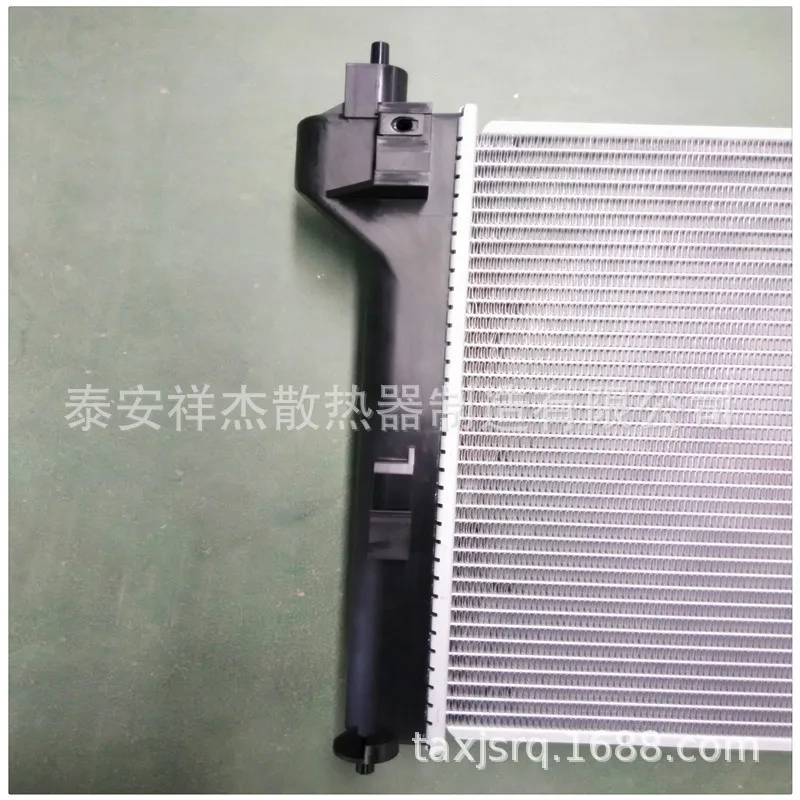 Radiator for Water Tank of Car Japanese Nissan Sentra Advance L4 | Автомобили и мотоциклы