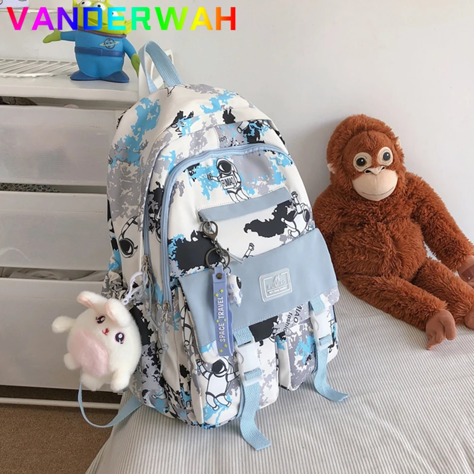 

Fashion Astronaut Pattern Backpack for Women Large-capacity Bagpack Multi-pocket Travel Rucksack Student School Bags for Girls