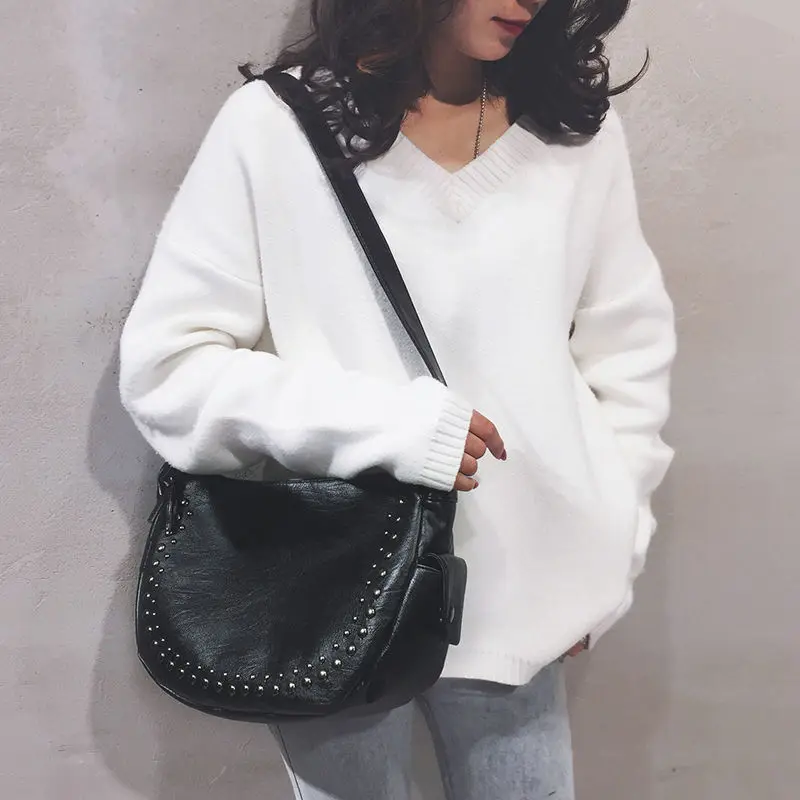 

Rivet Women Shoulder Bag Crossbody Bags Fashion Vintage Hobos Pocket Bags NEW Women's Handbags Purses