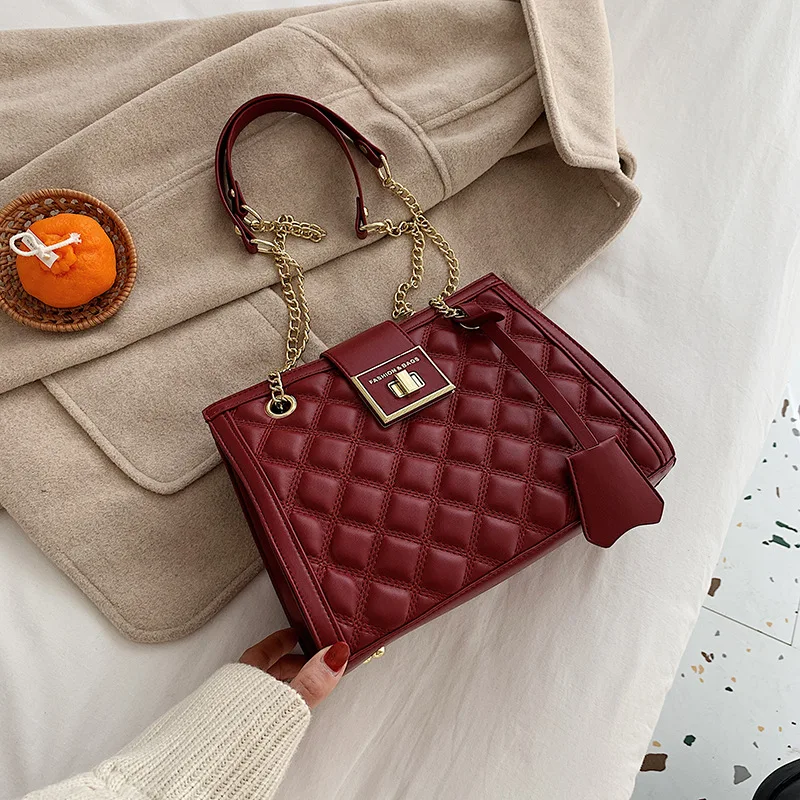 

Women's bags autumn and winter large-capacity rhombus chain bag fashion messenger bag solid color shoulder bag handbag trend