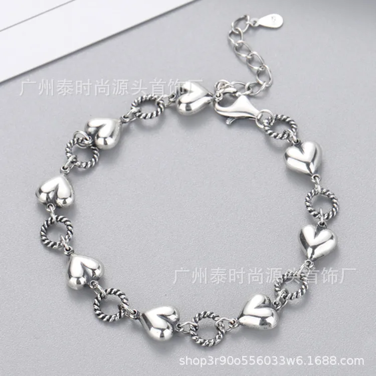 

Женский браслет в стиле ретро, модный браслет в европейском и американском стиле с круглыми сердечками, ювелирное изделие для девушек