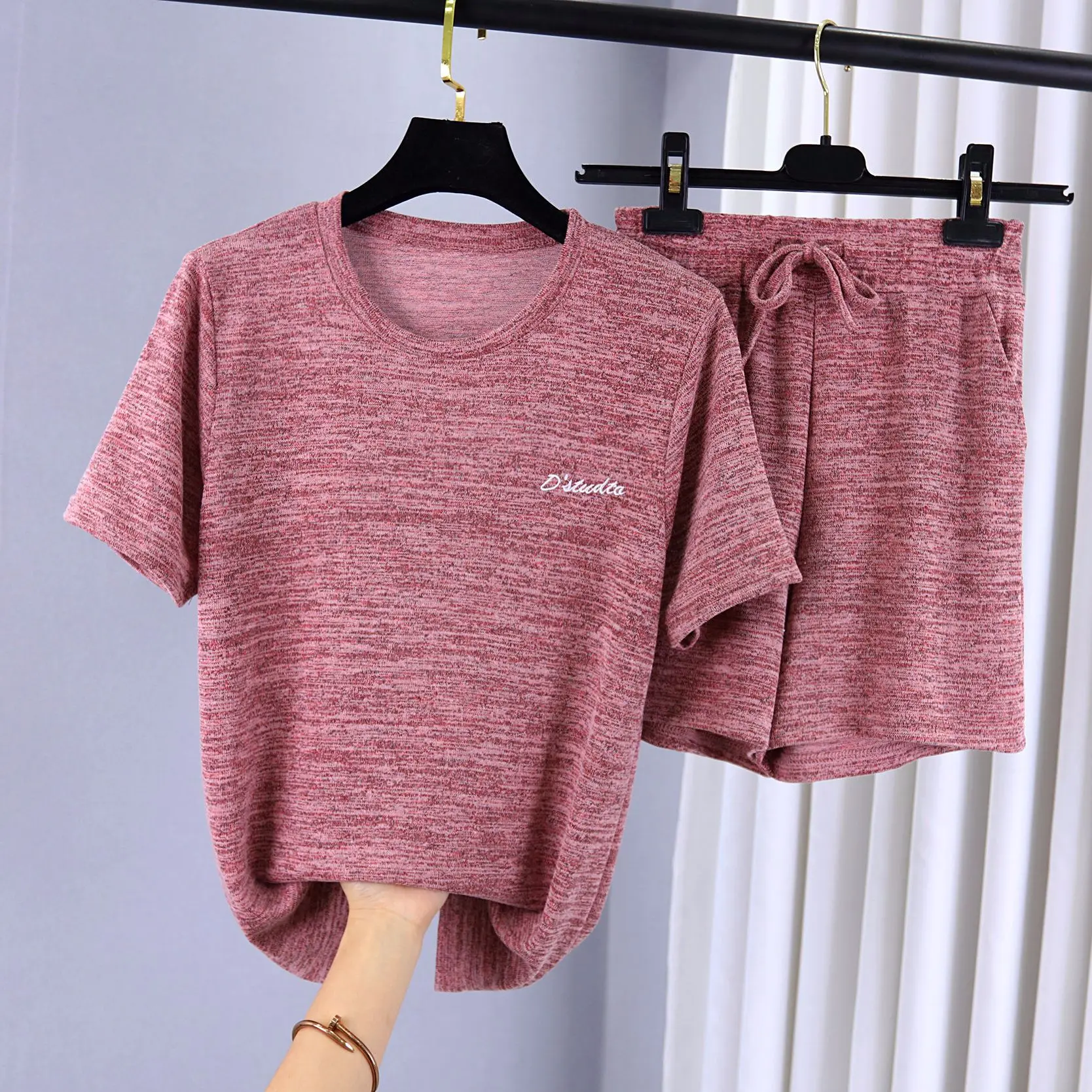 Женские шорты с Вышивкой Букв и коротким рукавом пижама для женщин летняя Пижама