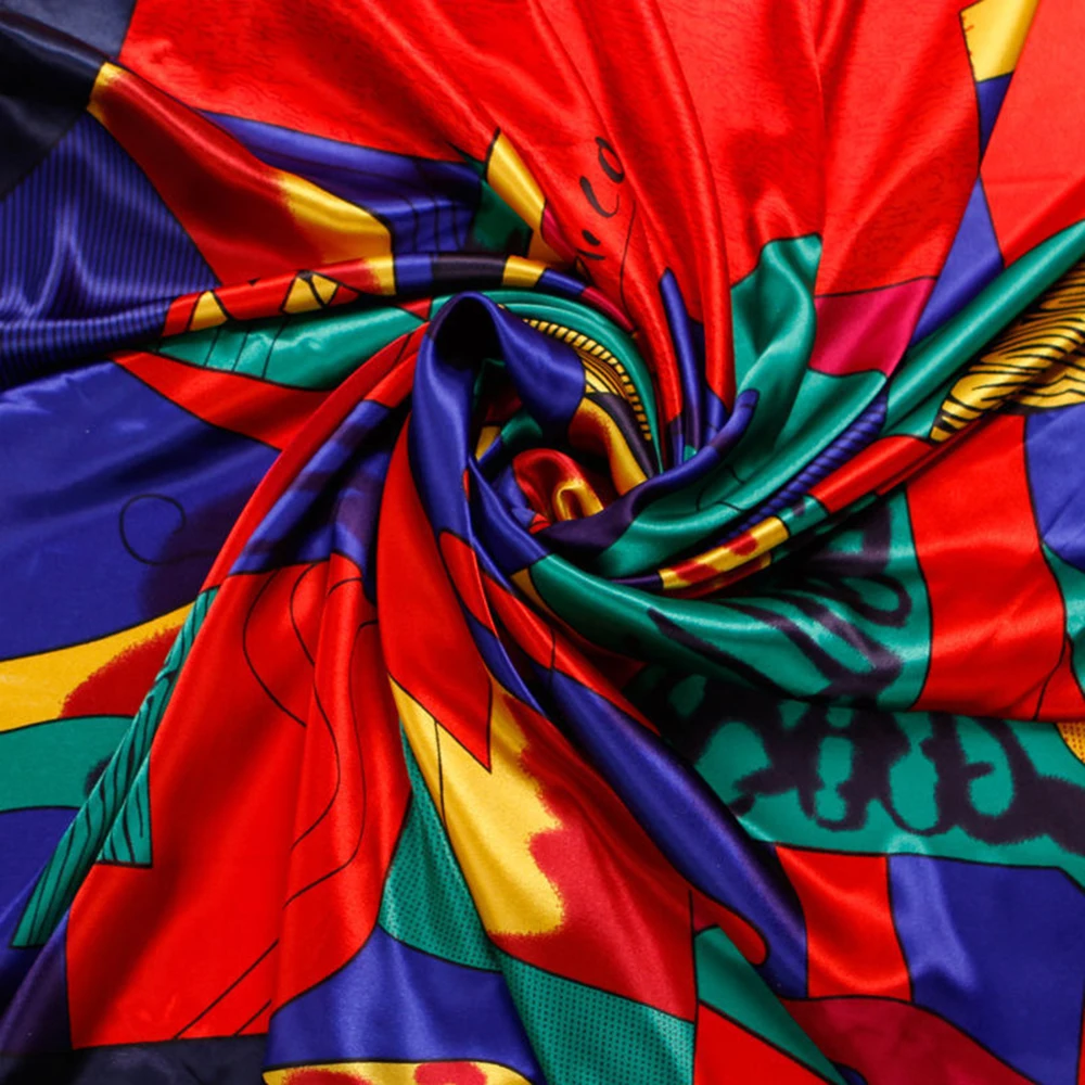 2021 Шелковый квадратный шарф для женщин Шейная повязка на голову сумка мягкий