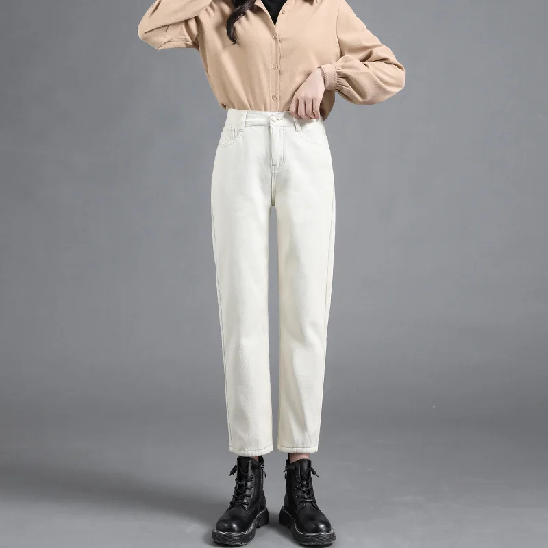 Плотные джинсы на флисовой подкладке женские прямые свободные стройнящие штаны