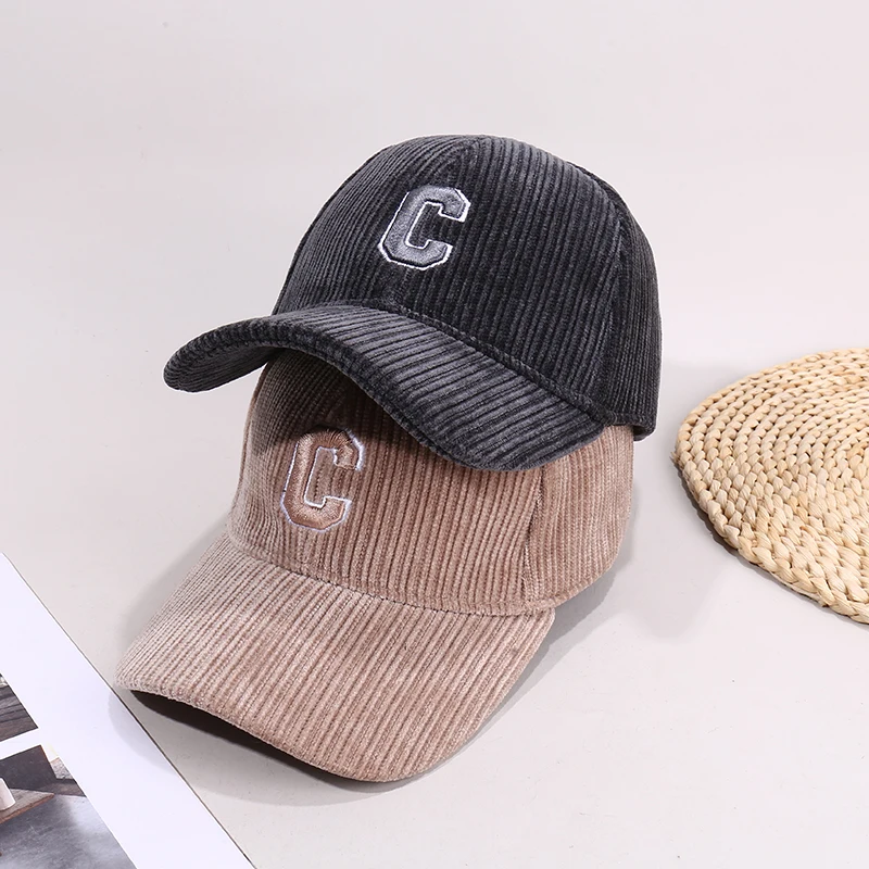 

Новая Корейская бейсбольная Кепка с вышивкой буквы C осень-зима утепленная Вельветовая Кепка с козырьком Женская модная