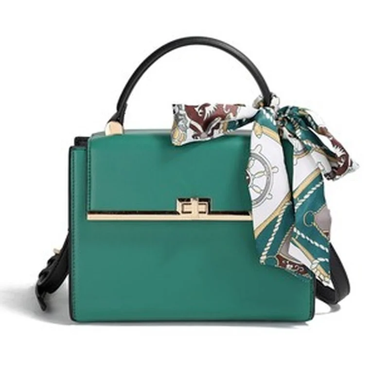 

2021 fashion chain bag versatile shoulder bag commuting handbag personality messenger bag genuine leather mini bag make up bags
