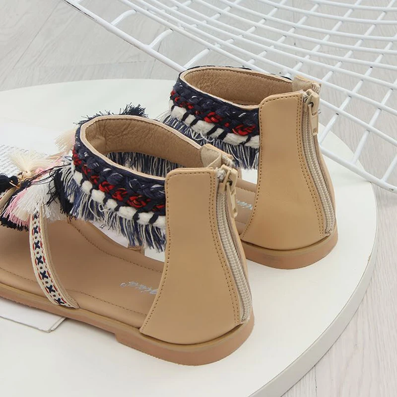 

2019 New Ethnic Style Flats Sandals Clip Toe Fringe Design Bohemia Fashion Flats Back Zipper Closed Holiday Casual Beach Shoes