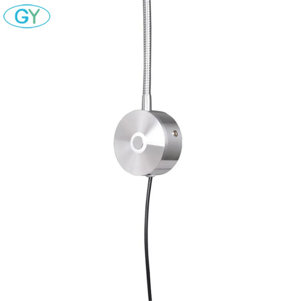 Приглушаемый настенный светильник с сенсорным выключателем со штепсельной