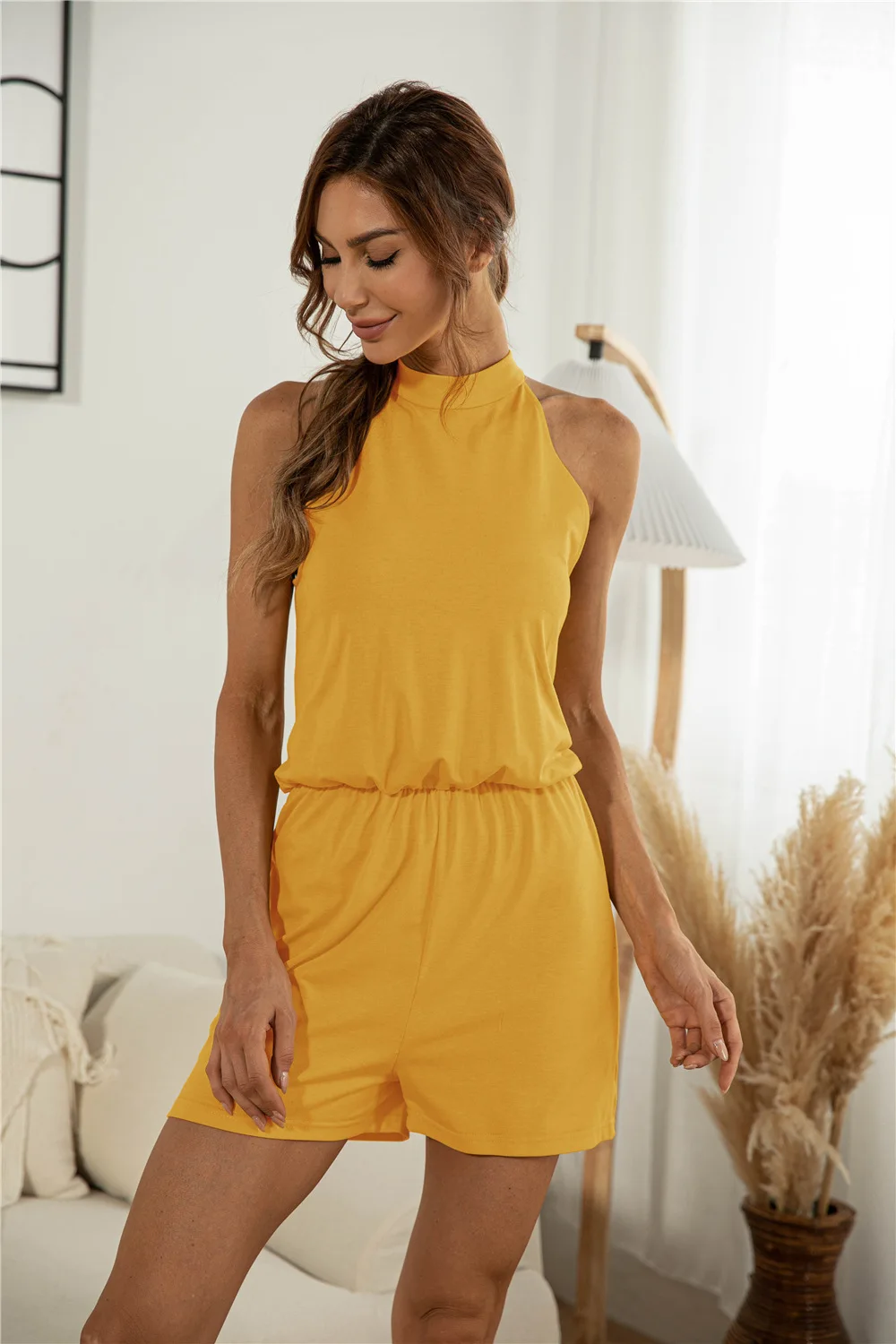 

2021 summer halter neck strapless split open back button jumpsuit shorts
