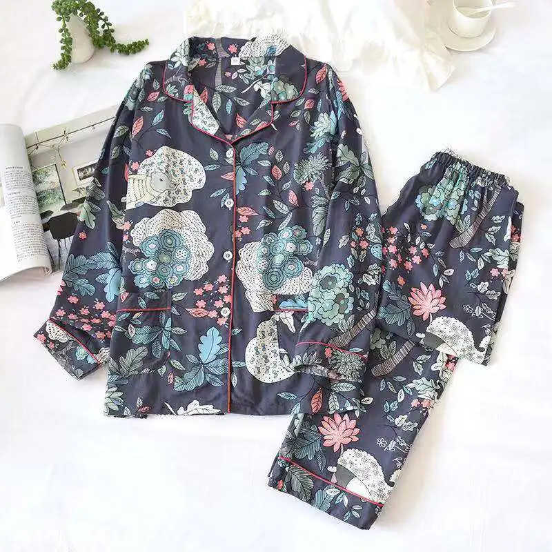 

100% Viscose Women Pajama Casual Turn-down Collar Long Sleeve Sleepwear Vintage Printed Pockets Summer Pyjama Female