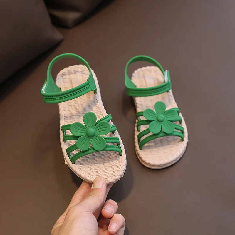 

Summer Little Girls Sandals 2021 New Flower Simple Cute Pink Green Children Sandals Toddler Baby Soft Casual School Girl Shoes
