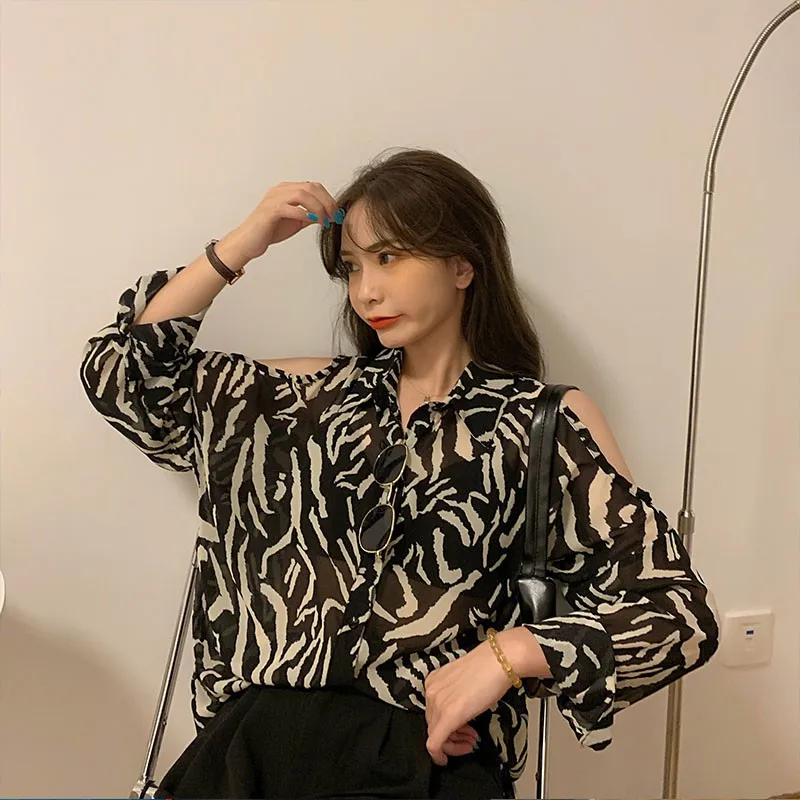

Summer New Women Leopard print Off-the-shoulder Bf Wind Loose Long-sleeved Shirt Sunscreen Shirt dropship