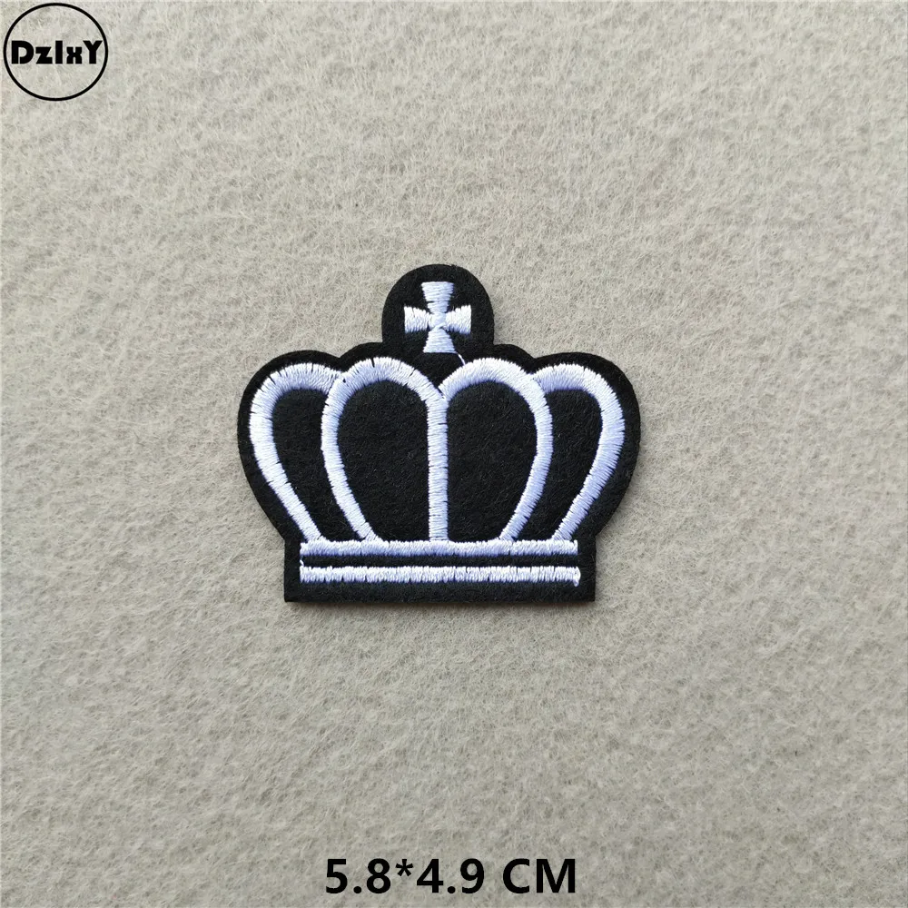 1-PCS-D-180 46 стилей на выбор) черно-белые нашивки с вышивкой для футболки с утюгом в полоску Одежда для Аппликации Наклейки для одежды значки - Цвет: 1-PCS-D-180