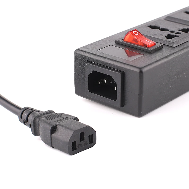 PDU Мощность полосы 4 подъездных путей универсальная розетка с переключателем IEC320