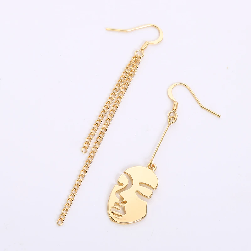 Серьги подвески с изящным жемчугом по специальной цене золотистые серьги