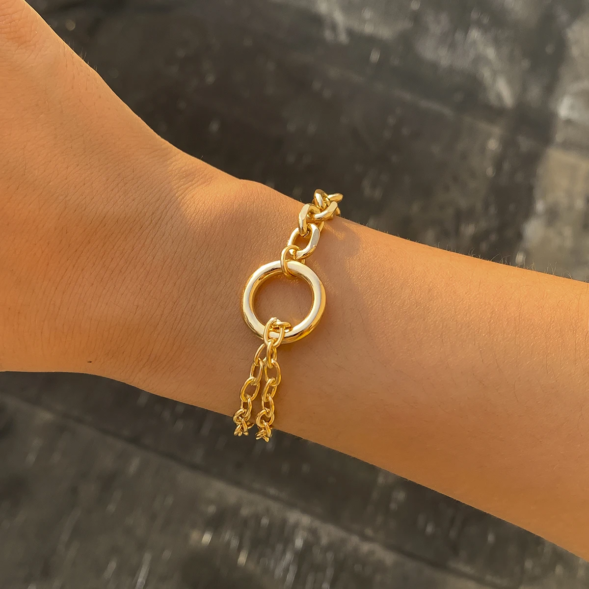 

KunJoe 2021 New Punk Fashion Simpel Chain Bracelet for Women Men Vintage Classic Minimalist Chain Bracelet Female Jewelry Gifts