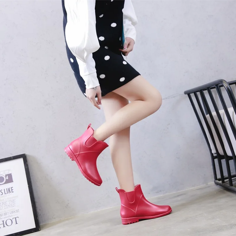 

Новые Демисезонные ботинки, женские резиновые ботинки до лодыжки, корейская мода, короткие резиновые ботинки, Нескользящие водонепроницае...