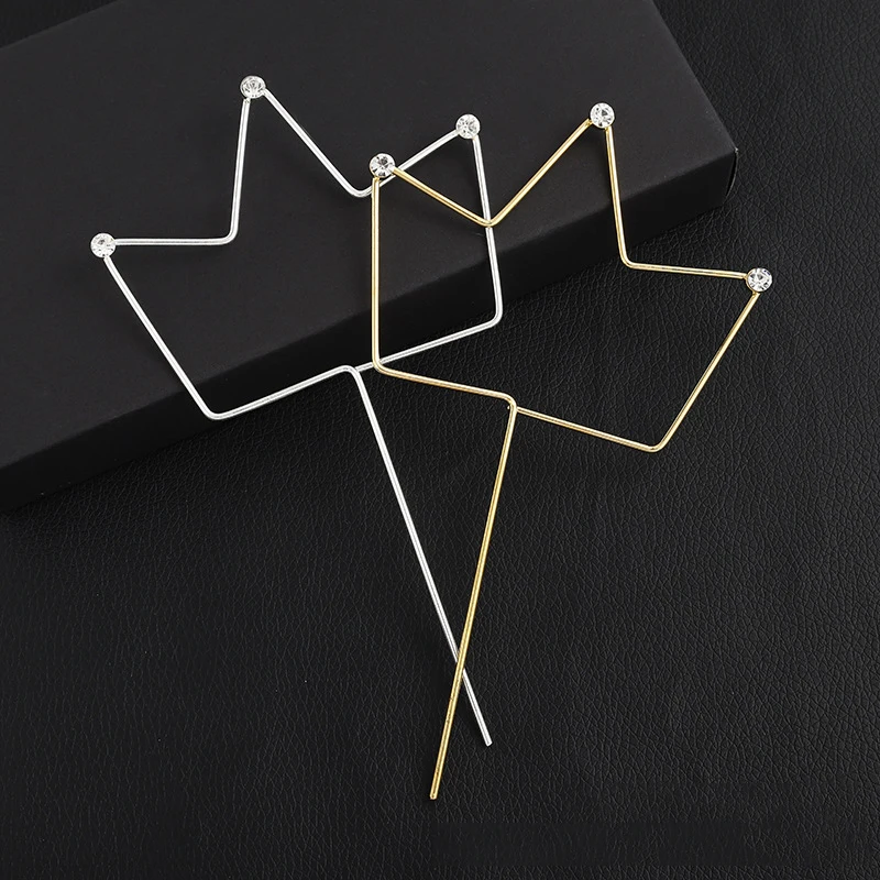 Фотообои с железными лунами и звездами в форме сердца|Товары для украшения