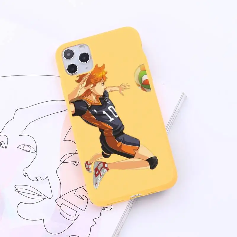 

Haikyuu Hinata attacks Anime luxury Phone Case cover Candy Color for iPhone 6 7 8 11 12 s mini pro X XS XR MAX Plus