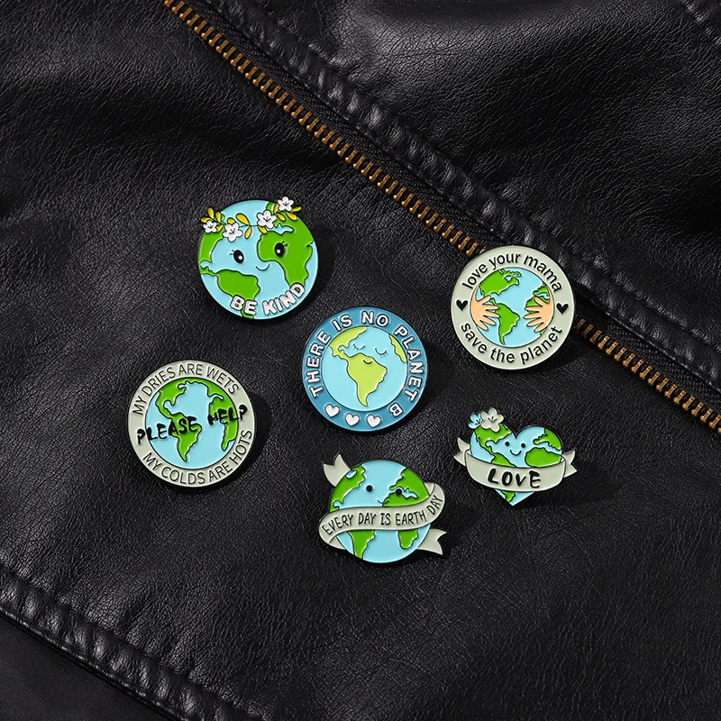 

Creative Cartoon Love Earth Enamel Lapel Pins Be Kind To Hug The Earth Brooch Badges Corsage Jewelry Gifts For Friends Wholesale