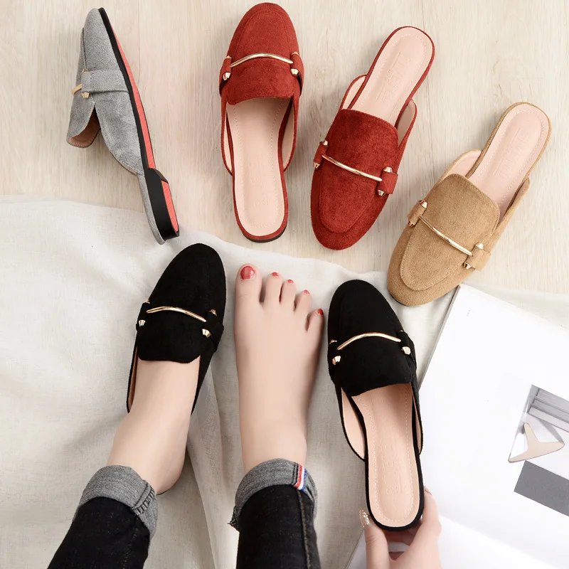 

Low Female Shoes Slippers Flat Slides Big Size Flock Rivet Mules For Women 2021 Cover Toe New PU Retro Basic Fabric Metal Decora