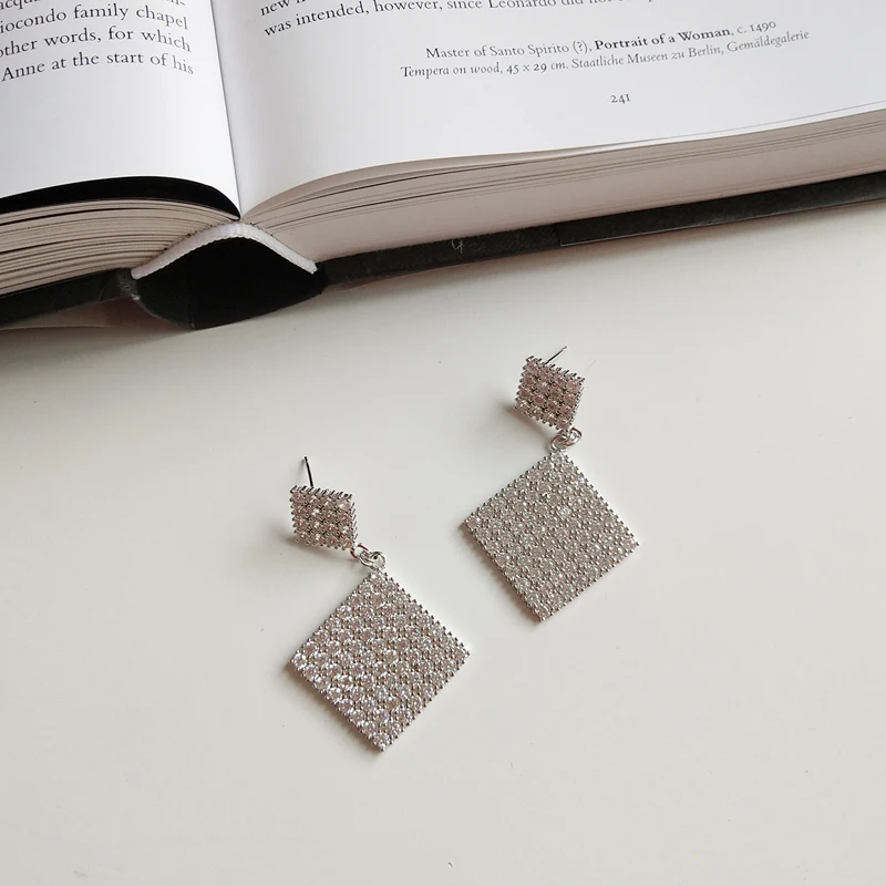 

SUPERAINBOW 925 Sterling Silver Exaggerated Crystal Diamond Rhombus Drop Earrings for Women Wedding Fine Jewelry SR-E76