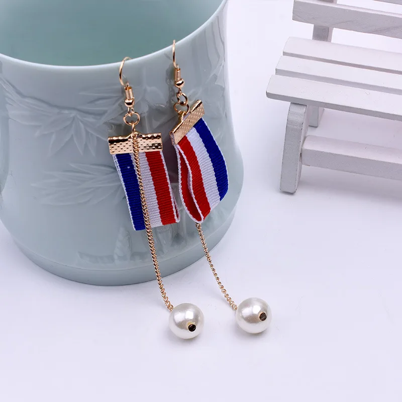 Простые Модные серьги в синюю белую и красную полоску с жемчугом длинной